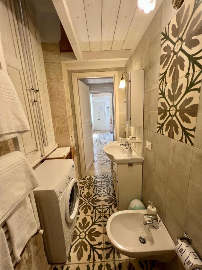 Vittorio Emanuele Apartment Монополи Экстерьер фото